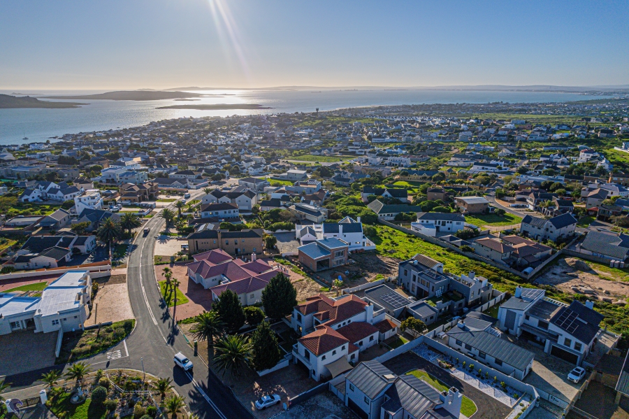 4 Bedroom Property for Sale in Myburgh Park Western Cape